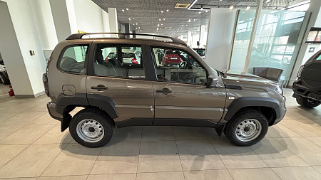 Lada (Ваз) Niva Travel 1.8 MT (90 л.с.) 4WD, 2026 — купить в Нижнем Новгороде