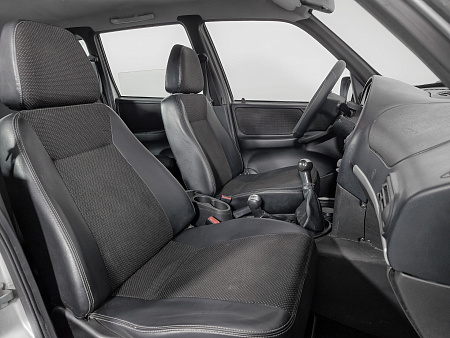 Chevrolet Niva 1.7 MT (80 л.с.) 4WD, 2012 Chevrolet Niva 1.7 MT (80 л.с.) 4WD, 2012 — купить в Нижнем Новгороде