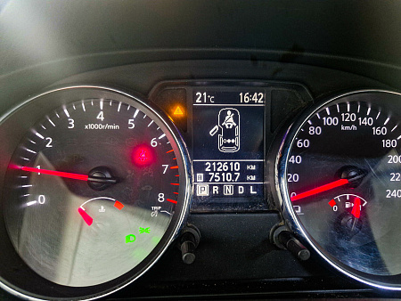 Nissan Qashqai 1.6 CVT (117 л.с.), 2012 Nissan Qashqai 1.6 CVT (117 л.с.), 2012 — купить в Нижнем Новгороде