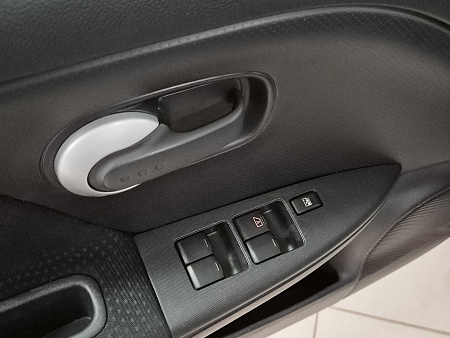 Nissan Note 1.4 MT (88 л.с.), 2013 Nissan Note 1.4 MT (88 л.с.), 2013 — купить в Нижнем Новгороде
