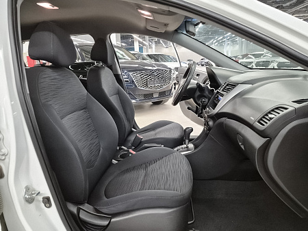 Hyundai Solaris 1.4 AT (107 л.с.), 2014 — купить в Нижнем Новгороде