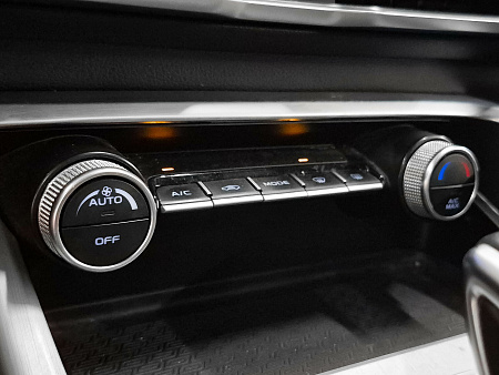 Geely Coolray 1.5 AMT (150 л.с.), 2022 — купить в Нижнем Новгороде