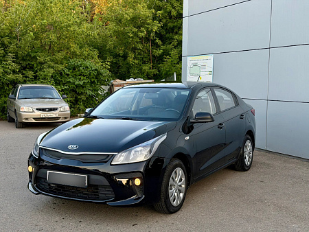 Kia Rio 1.4 AT (100 л.с.), 2017 Kia Rio 1.4 AT (100 л.с.), 2017 — купить в Нижнем Новгороде