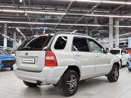 Kia Sportage 2.0 AT (141 л.с.) 4WD, 2008 Kia Sportage 2.0 AT (141 л.с.) 4WD, 2008 — купить в Нижнем Новгороде