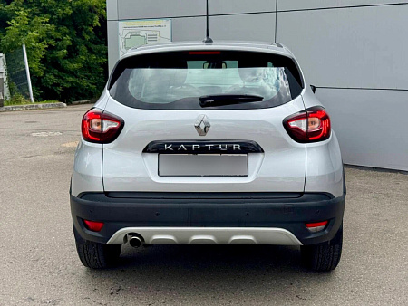 Renault Kaptur 1.6 CVT (114 л.с.), 2022 Renault Kaptur 1.6 CVT (114 л.с.), 2022 — купить в Нижнем Новгороде