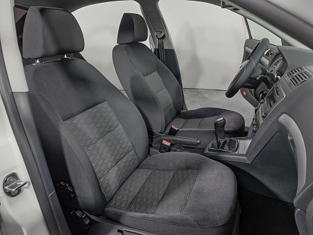 Skoda Octavia 1.6 MT (102 л.с.), 2013 Skoda Octavia 1.6 MT (102 л.с.), 2013 — купить в Нижнем Новгороде