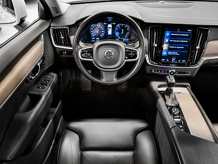 Volvo V90 Cross Country 2.0 AT (249 л.с.) 4WD, 2021 — купить в Нижнем Новгороде