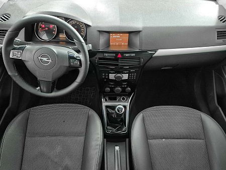 Opel Astra 1.8 MT (140 л.с.), 2007 Opel Astra 1.8 MT (140 л.с.), 2007 — купить в Нижнем Новгороде