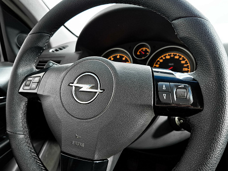 Opel Astra 1.8 MT (140 л.с.), 2007 Opel Astra 1.8 MT (140 л.с.), 2007 — купить в Нижнем Новгороде