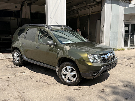 Renault Duster 2.0 MT (143 л.с.) 4WD, 2015 — купить в Нижнем Новгороде