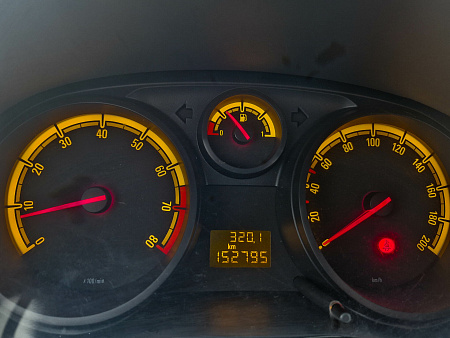 Opel Corsa 1.2 MT (85 л.с.), 2013 — купить в Нижнем Новгороде