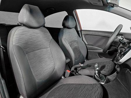Hyundai Solaris 1.4 MT (107 л.с.), 2016 Hyundai Solaris 1.4 MT (107 л.с.), 2016 — купить в Нижнем Новгороде