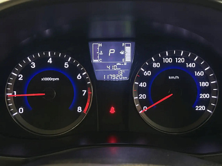 Hyundai Solaris 1.6 AT (123 л.с.), 2015 — купить в Нижнем Новгороде