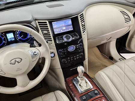 Infiniti QX70 3.0d AT (238 л.с.) 4WD, 2015 Infiniti QX70 3.0d AT (238 л.с.) 4WD, 2015 — купить в Нижнем Новгороде