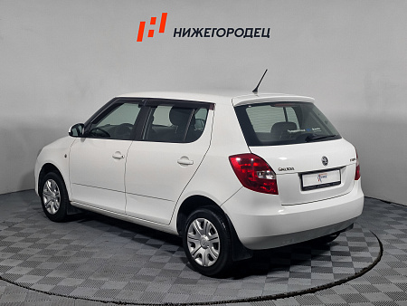 Skoda Fabia 1.6 AT (105 л.с.), 2013 Skoda Fabia 1.6 AT (105 л.с.), 2013 — купить в Нижнем Новгороде