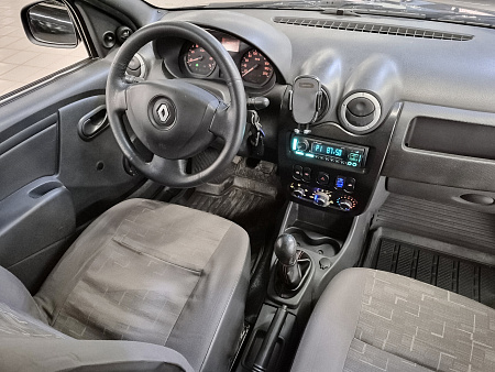 Renault Logan 1.4 MT (75 л.с.), 2011 — купить в Нижнем Новгороде