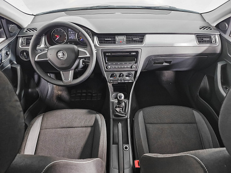 Skoda Rapid 1.6 MT (105 л.с.), 2014 Skoda Rapid 1.6 MT (105 л.с.), 2014 — купить в Нижнем Новгороде
