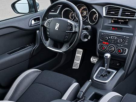 Citroen DS4 1.6 AT (150 л.с.), 2014 Citroen DS4 1.6 AT (150 л.с.), 2014 — купить в Нижнем Новгороде