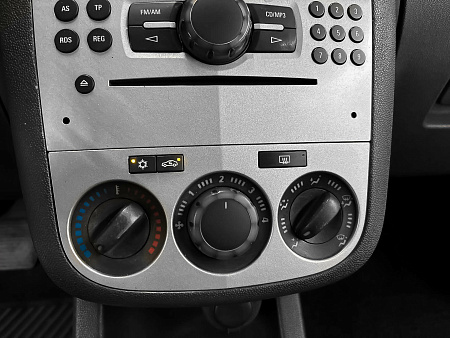 Opel Corsa 1.2 AMT (86 л.с.), 2010 — купить в Нижнем Новгороде