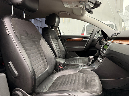 Volkswagen Passat 1.8 AMT (152 л.с.), 2012 — купить в Нижнем Новгороде