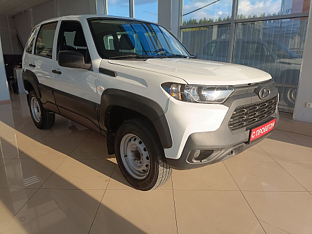 Lada (Ваз) Niva Travel 1.7 MT (83 л.с.) 4WD, 2024 — купить в Нижнем Новгороде