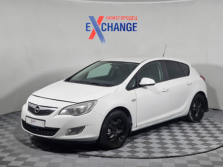 Opel Astra 1.6 AT (115 л.с.), 2011 — купить в Нижнем Новгороде