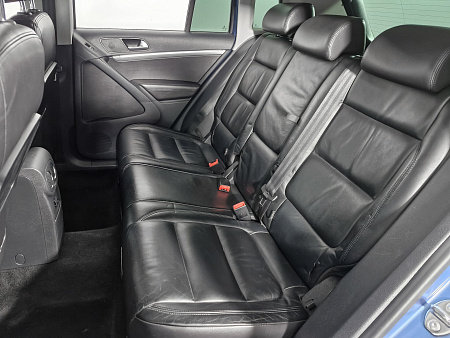 Volkswagen Tiguan 2.0 AT (170 л.с.) 4WD, 2011 — купить в Нижнем Новгороде