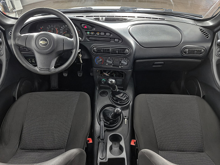 Chevrolet Niva 1.7 MT (80 л.с.) 4WD, 2012 Chevrolet Niva 1.7 MT (80 л.с.) 4WD, 2012 — купить в Нижнем Новгороде
