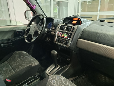 Mitsubishi Pajero iO 1.6 AT (102 л.с.) 4WD, 1999 Mitsubishi Pajero iO 1.6 AT (102 л.с.) 4WD, 1999 — купить в Нижнем Новгороде