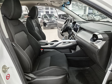 Geely Coolray 1.5 AMT (150 л.с.), 2022 — купить в Нижнем Новгороде