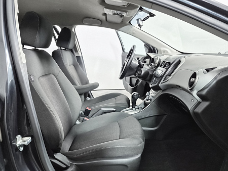 Chevrolet Aveo 1.6 AT (115 л.с.), 2013 Chevrolet Aveo 1.6 AT (115 л.с.), 2013 — купить в Нижнем Новгороде
