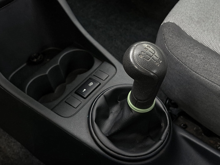 Skoda Fabia 1.2 MT (70 л.с.), 2012 — купить в Нижнем Новгороде