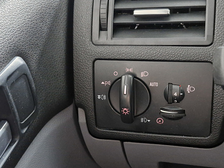 Ford C-MAX 2.0 MT (145 л.с.), 2008 Ford C-MAX 2.0 MT (145 л.с.), 2008 — купить в Нижнем Новгороде