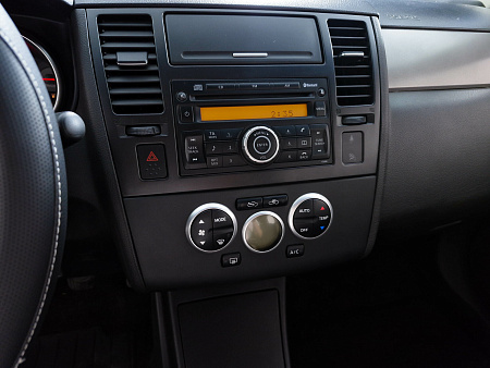 Nissan Tiida 1.6 MT (110 л.с.), 2007 — купить в Нижнем Новгороде