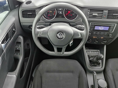 Volkswagen Jetta 1.6 MT (85 л.с.), 2015 Volkswagen Jetta 1.6 MT (85 л.с.), 2015 — купить в Нижнем Новгороде