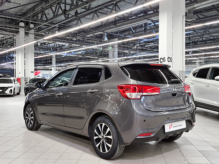 Kia Rio 1.4 AT (107 л.с.), 2017 Kia Rio 1.4 AT (107 л.с.), 2017 — купить в Нижнем Новгороде