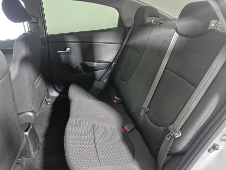 Kia Rio 1.4 MT (107 л.с.), 2012 Kia Rio 1.4 MT (107 л.с.), 2012 — купить в Нижнем Новгороде