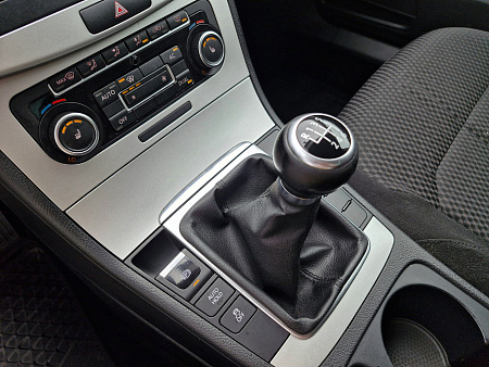 Volkswagen Passat 1.4 MT (122 л.с.), 2011 — купить в Нижнем Новгороде