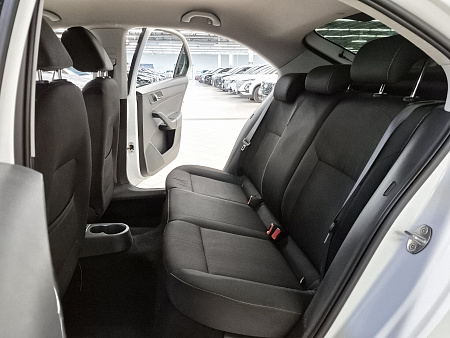 Skoda Rapid 1.6 MT (105 л.с.), 2014 Skoda Rapid 1.6 MT (105 л.с.), 2014 — купить в Нижнем Новгороде