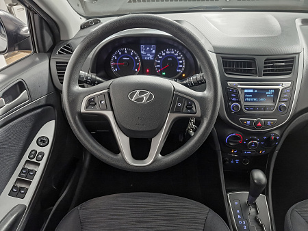 Hyundai Solaris 1.4 AT (107 л.с.), 2015 Hyundai Solaris 1.4 AT (107 л.с.), 2015 — купить в Нижнем Новгороде