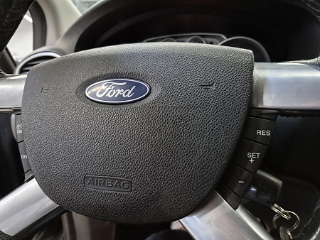 Ford Focus 1.8 MT (125 л.с.), 2008 Ford Focus 1.8 MT (125 л.с.), 2008 — купить в Нижнем Новгороде