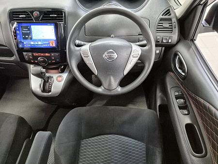 Nissan Serena 2.0hyb CVT (147 л.с.), 2015 Nissan Serena 2.0hyb CVT (147 л.с.), 2015 — купить в Нижнем Новгороде