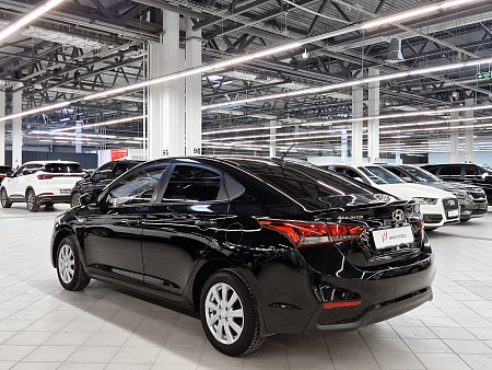 Hyundai Solaris 1.4 MT (100 л.с.), 2017 Hyundai Solaris 1.4 MT (100 л.с.), 2017 — купить в Нижнем Новгороде