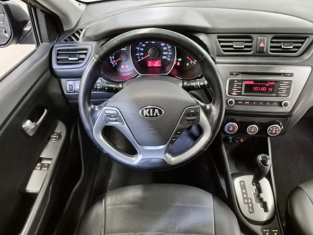 Kia Rio 1.4 AT (107 л.с.), 2017 Kia Rio 1.4 AT (107 л.с.), 2017 — купить в Нижнем Новгороде