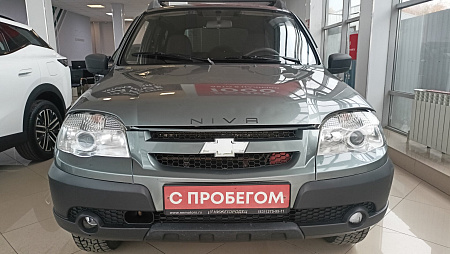 Chevrolet Niva 1.7 MT (80 л.с.) 4WD, 2013 Chevrolet Niva 1.7 MT (80 л.с.) 4WD, 2013 — купить в Нижнем Новгороде
