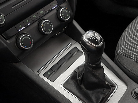 Skoda Octavia 1.4 MT (140 л.с.), 2014 — купить в Нижнем Новгороде