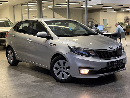 Kia Rio 1.4 MT (107 л.с.), 2015 Kia Rio 1.4 MT (107 л.с.), 2015 — купить в Нижнем Новгороде