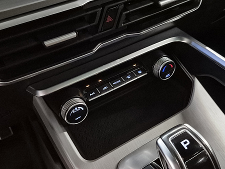 Geely Coolray 1.5 AMT (150 л.с.), 2022 — купить в Нижнем Новгороде