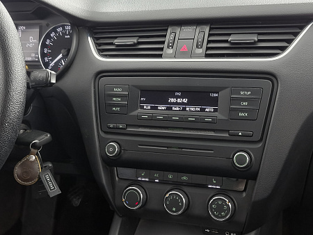 Skoda Octavia 1.4 MT (140 л.с.), 2014 — купить в Нижнем Новгороде