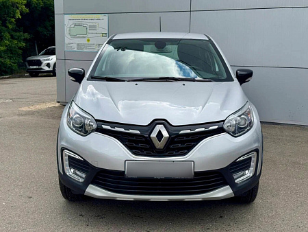 Renault Kaptur 1.6 CVT (114 л.с.), 2022 Renault Kaptur 1.6 CVT (114 л.с.), 2022 — купить в Нижнем Новгороде